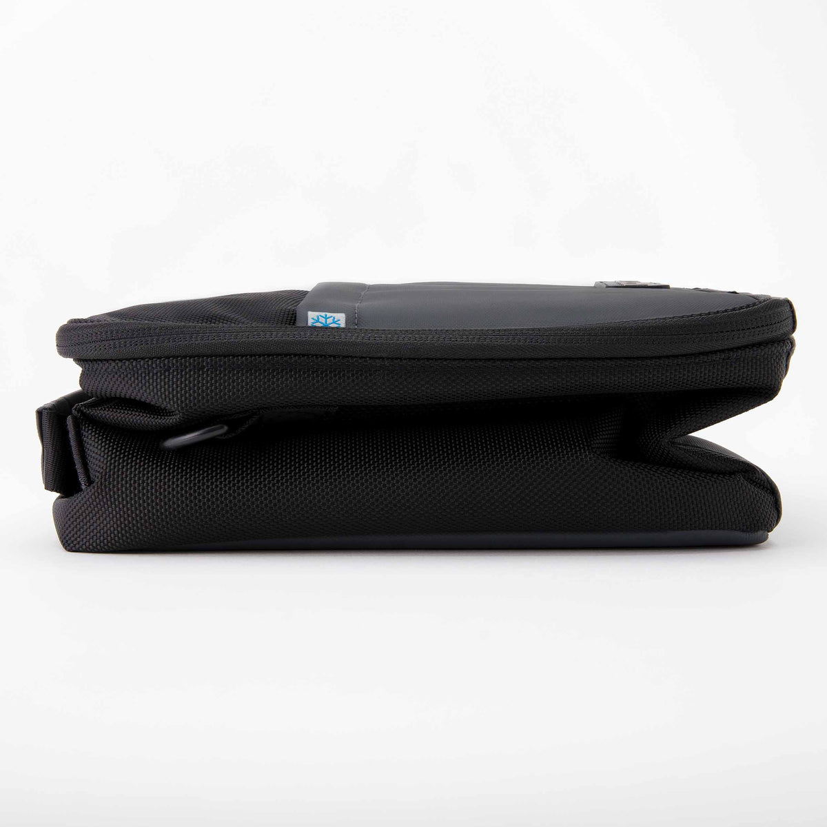 freezable-upright-lunch-box-z1 freezable-upright-lunch-box-black-gray-flat.jpg