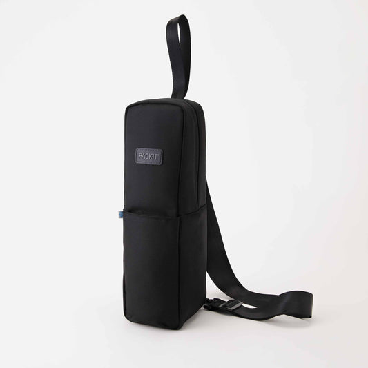 freezable-wine-carrier-p1 freezable-wine-carrier-black-ecofreeze-plus-left-angled.jpg